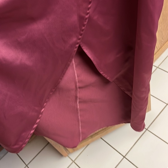 618 midi length berry tulip dress - Picture 6 of 11